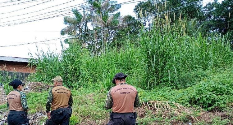 Prefeitura de Santana orienta proprietários sobre a limpeza de terrenos