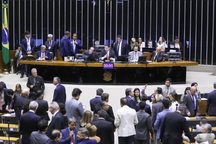 Congresso aprova ajustes nas regras sobre emendas parlamentares ao Orçamento