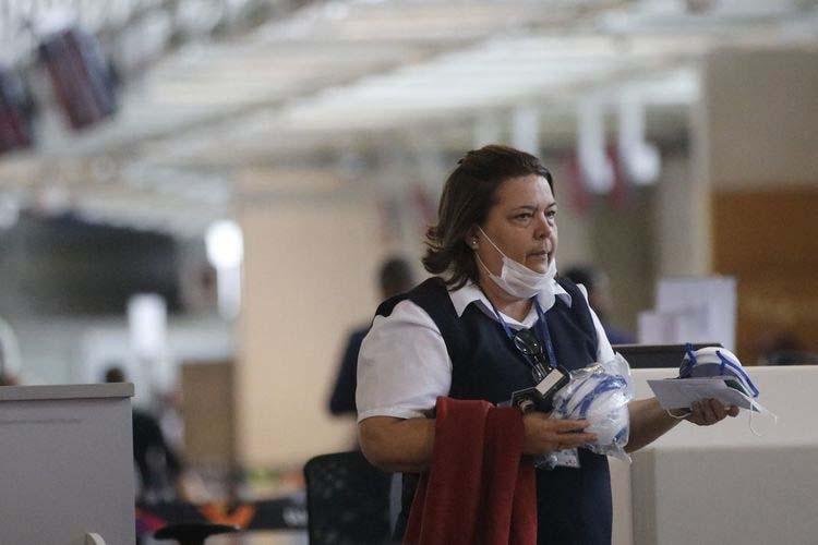 Brasil já registra mais de 300 mil casos confirmados da Covid-19