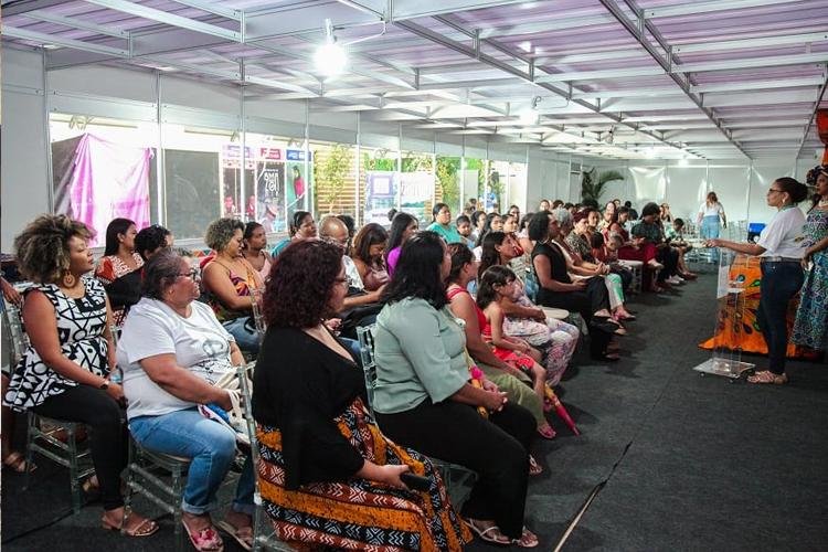 Projeto Zwanga: Empoderamento feminino e profissionalização na periferia