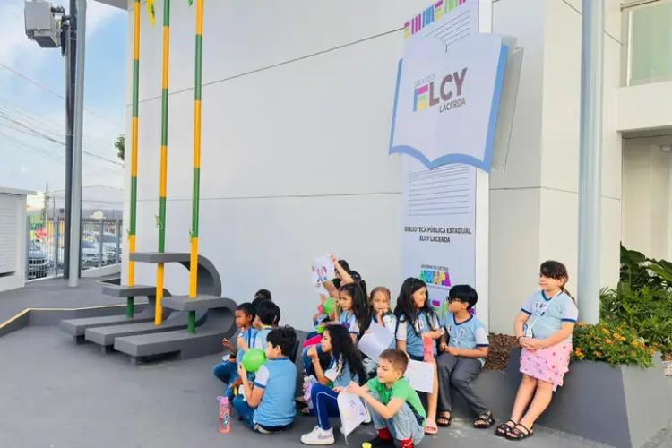 Em 10 dias após a inauguração, Biblioteca Elcy Lacerda registra mais de mil atendimentos