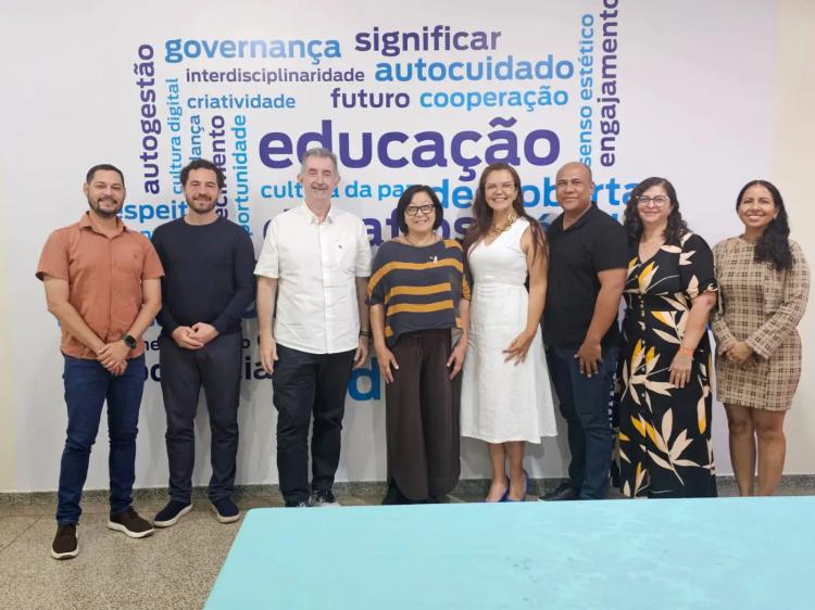 Governo recebe visita de escola internacional inédita na América do Sul e avança na seleção para receber campus na Amazônia