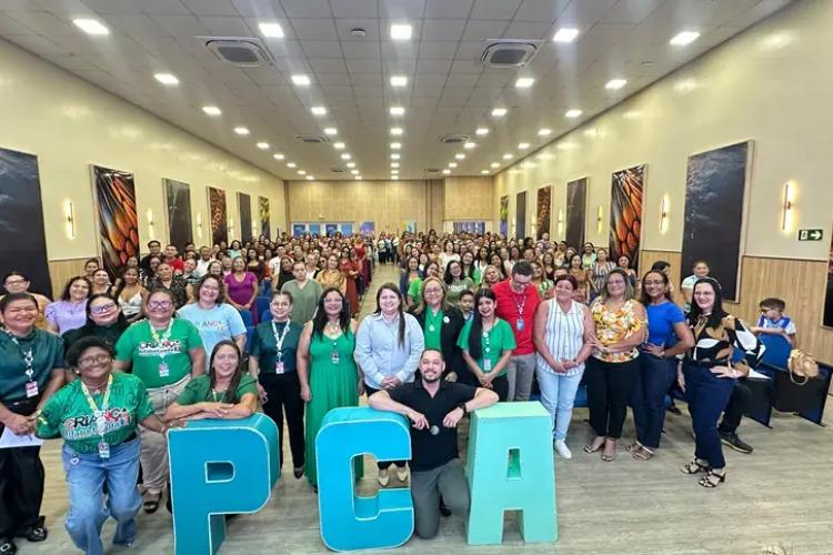 Governo do Amapá encerra ciclo formativo do Programa Criança Alfabetizada com foco em práticas de leitura e escrita