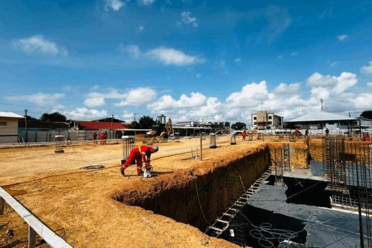Amapá em obra: Governo do Estado realiza testes de resistência das fundações do novo HE, em Macapá