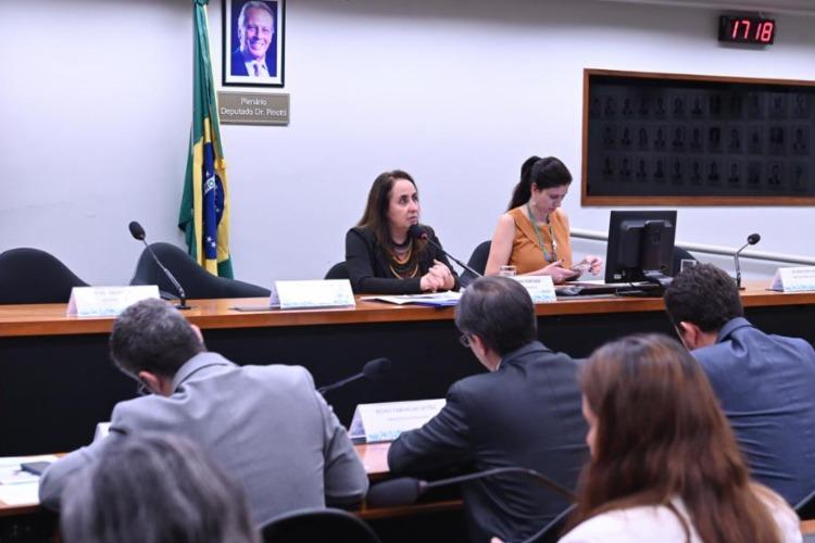 Resultados do Enamed colocam formação médica no centro do debate na Câmara