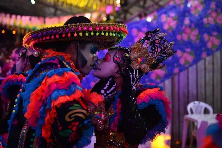 Musicalidade, devoção, fé e amor: quadrilhas Sorriso Cristalino, Junina Lampião e Sensação Amapaense marcam último dia do Arraiá do Povo 2026