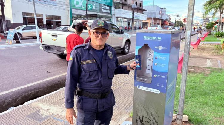 CSA amplia circuito público de hidratação e inaugura novo bebedouro em Laranjal do Jari