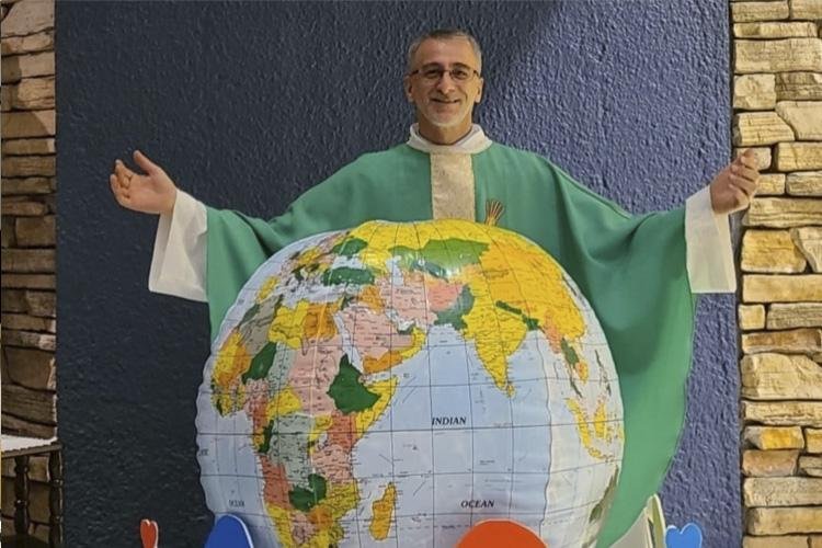 Técnica cirúrgica reverte sintomas do Parkinson em curto e longo prazo