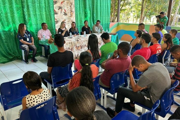 Governo do Amapá realiza curso para formar novos condutores de turismo em Pedra Branca do Amapari