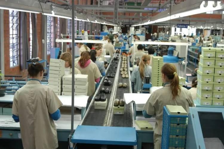 Presidente Lula sanciona Programa Acredita Exportação para desonerar e ampliar exportações de Micro e Pequenas Empresas