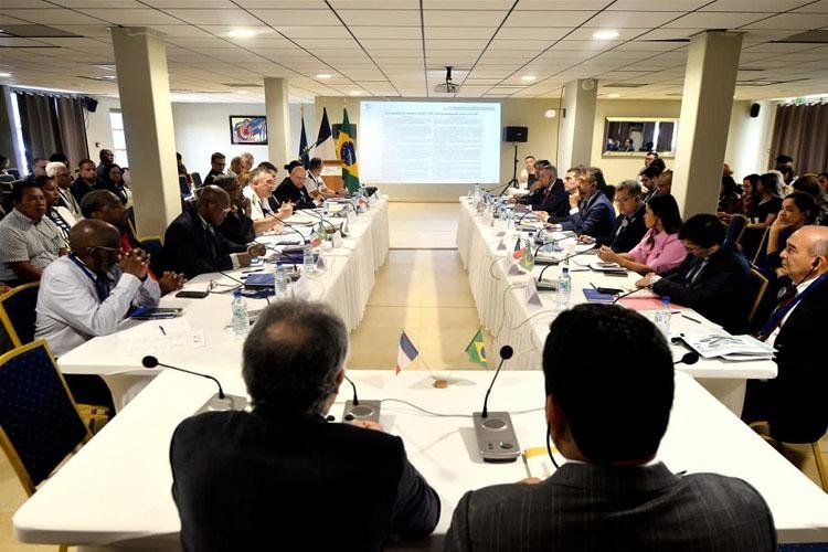 Governos do Amapá e da França buscam aproximação através de propostas educacionais