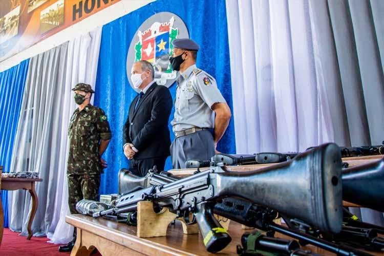 Polícia Militar ganha 25 fuzis para combater a criminalidade no Amapá