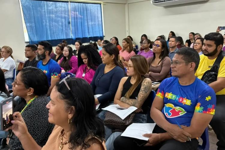 Governo do Amapá fortalece Atendimento Educacional Especializado com formação na zona norte de Macapá