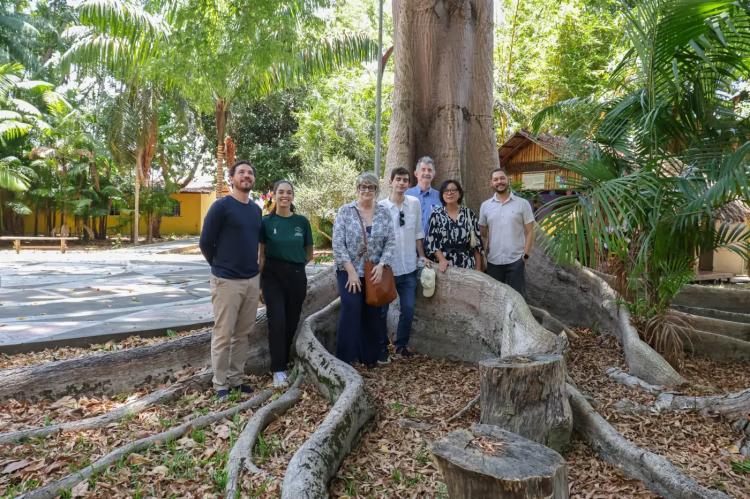 Governo recebe visita de escola internacional inédita na América do Sul e avança na seleção para receber campus na Amazônia