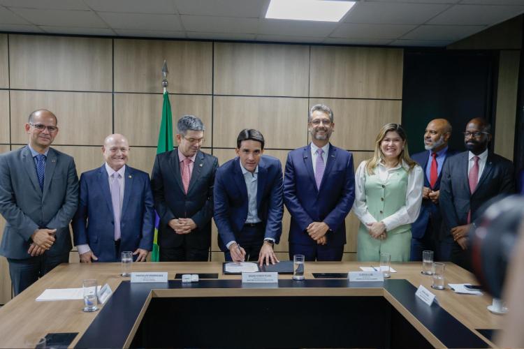 Ministério dos Portos e Aeroportos garante R$ 12 milhões para pavimentação de vias da Companhia Docas de Santana, no Amapá