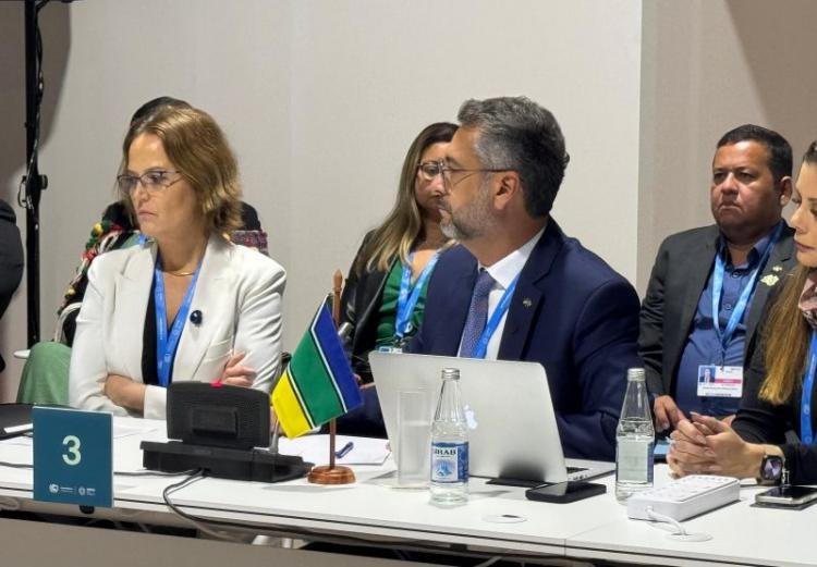 Na COP29, governador do Amapá trata de parceria com governo francês para desenvolvimento econômico e proteção de florestas
