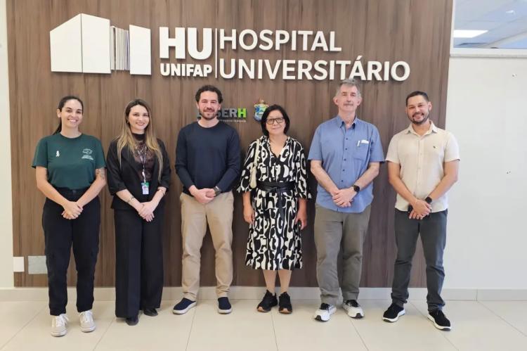 Governo recebe visita de escola internacional inédita na América do Sul e avança na seleção para receber campus na Amazônia