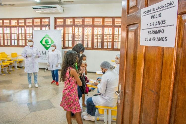 Dia D contra sarampo e vacinação movimenta região portuária de Santana