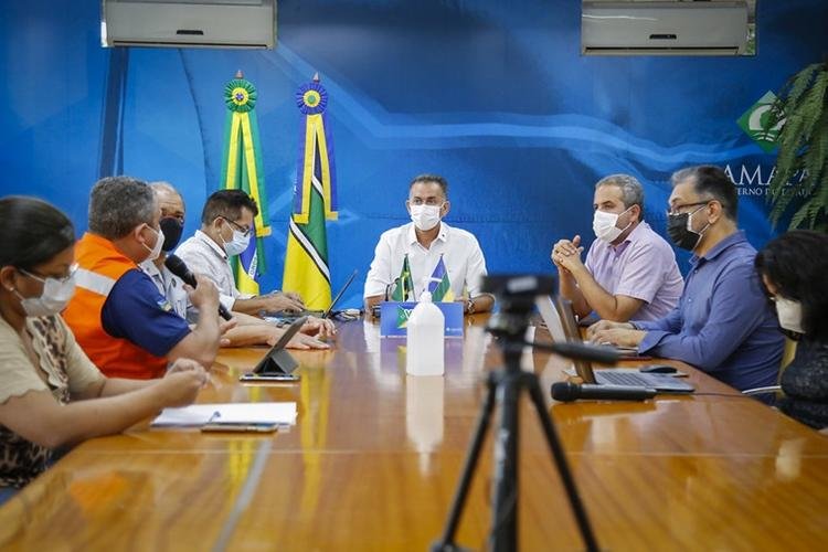 Novo decreto flexibiliza medidas e autoriza retorno gradual das aulas presenciais em agosto