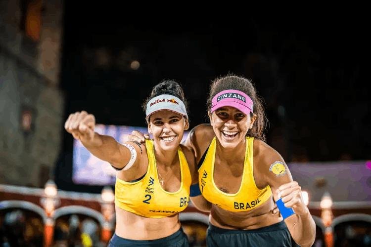 Duda e Ana Patrícia conquistam ouro no vôlei de praia nas olimpíadas de Paris 2024