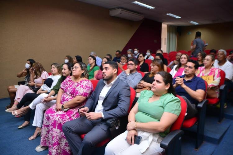 Novos conselheiros municipais de saúde são empossados em Macapá