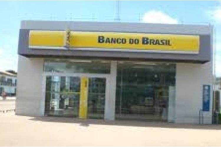 Agência bancária é arrombada e armas são levadas em Laranjal do Jari