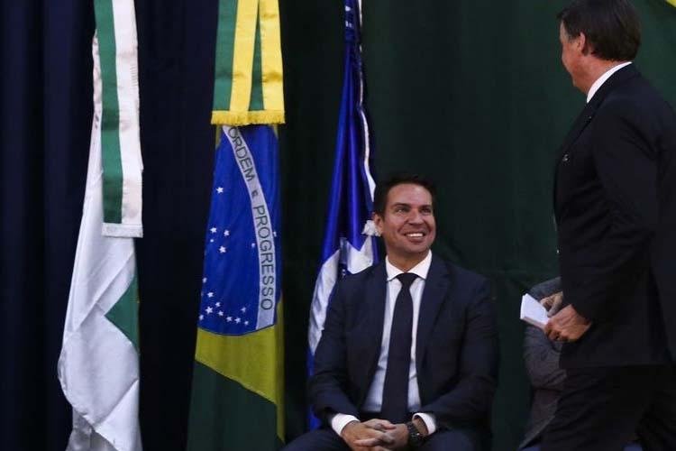 Nomeação de Alexandre Ramagem para o cargo de diretor-geral da PF é suspensa por ministro do STF
