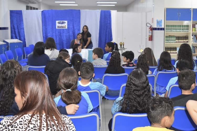 Competição Soletrando premia alunos do ensino fundamental da Escola SESI Amapá