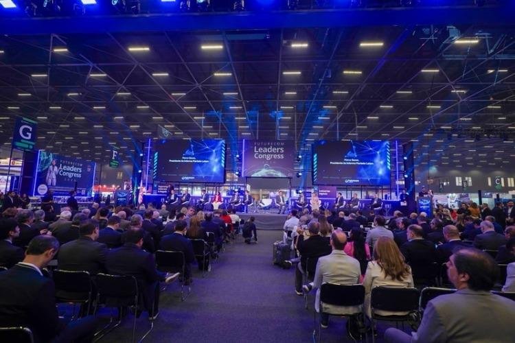 Secretário de Radiodifusão destaca avanços tecnológicos e regulatórios da TV 3.0 durante o Futurecom 2026
