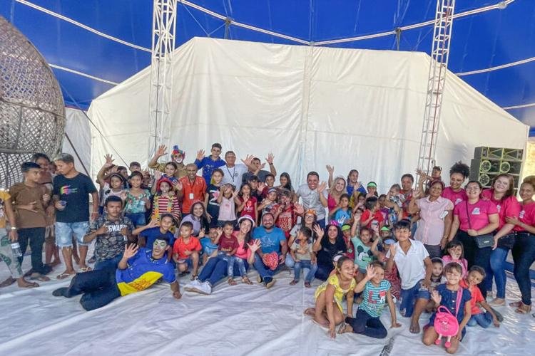 Assistência Social leva alegria do circo às crianças assistidas pelos Cras
