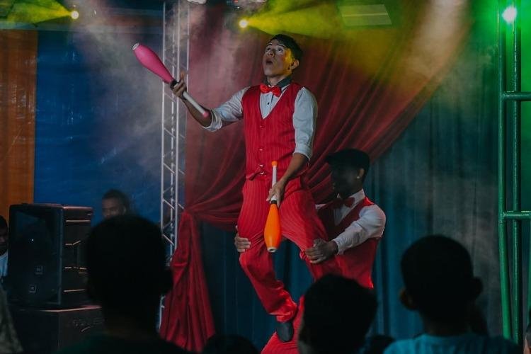 Circo no Residencial leva alegria e palhaçaria ao Conjunto São José, em Macapá