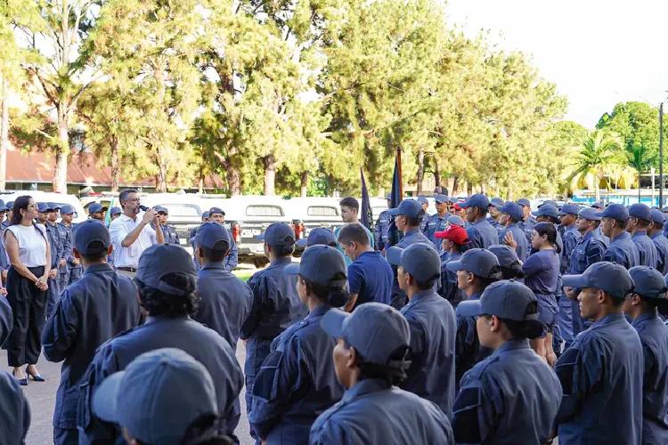 Governador Clécio Luís lança edital com 240 vagas para formação de oficiais combatentes da Polícia Militar do Amapá