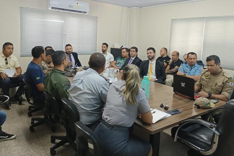 Reunião traça metas para atuação da segurança pública na Expofeira