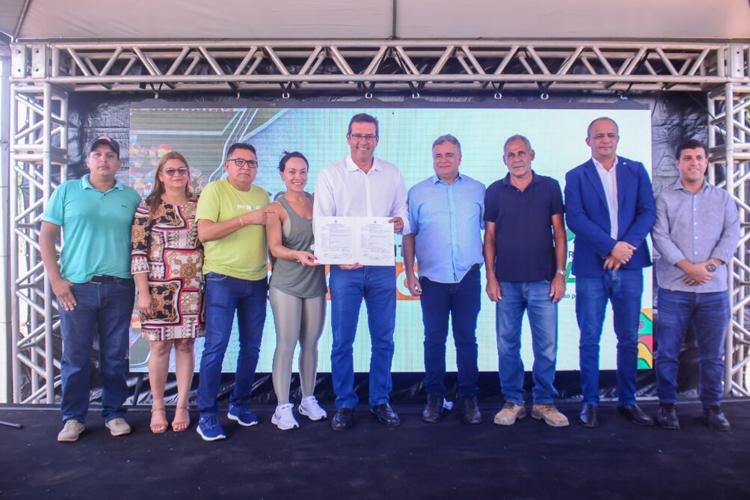 Prefeito de Macapá assina Ordem de Serviço para construção da orla do Aturiá
