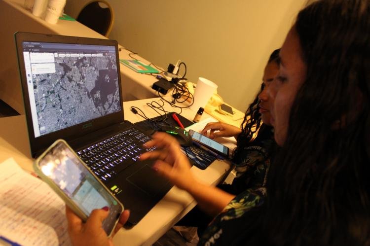 Curso de Inclusão Digital e Geotecnologias capacita jovens para monitoramento ambiental na Amazônia