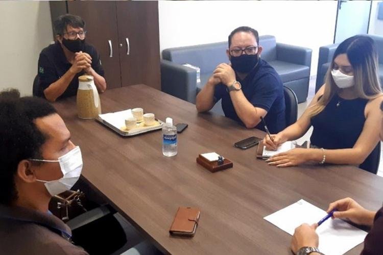 SEMTRADI FIRMA PARCERIA COM IPEM PARA OPERAÇÃO PESO CERTO EM FEIRAS E MERCADOS POPULARES DE MACAPÁ