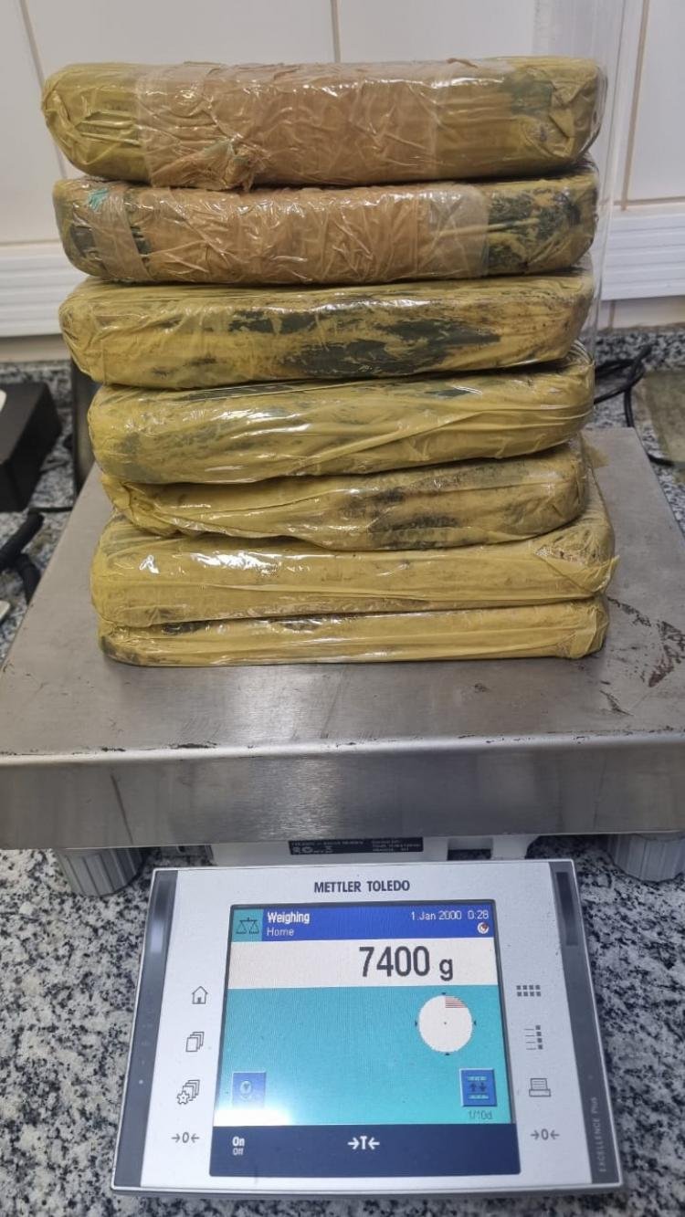 Polícia apreende mais de 7kg de crack em operação conjunta; Dois suspeitos presos