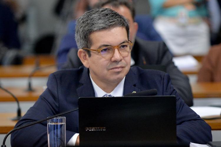 Davi e Randolfe foram decisivos para a aprovação da MP que moderniza o setor elétrico e traz benefícios ao povo do Amapá