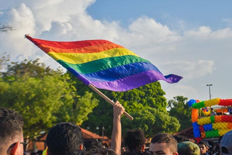 Consulta pública pretende debater políticas públicas para população LGBTQ+