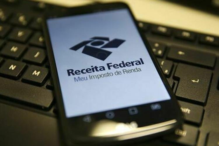 Imposto de renda: governo isenta quem ganha até dois salários mínimos