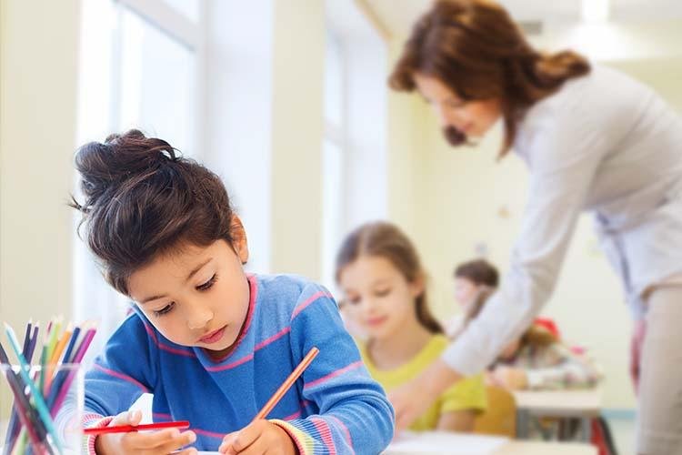 Confira dicas para manter o foco dos estudantes nas aulas