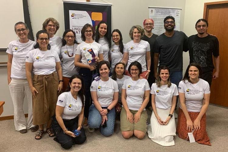 Pesquisadoras brasileiras lançam livro sobre Processamento de Linguagem Natural (PLN)