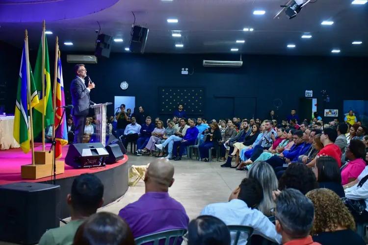 Governador Clécio Luís amplia diálogo com lideranças religiosas na 24ª Convenção de Pastores no Amapá