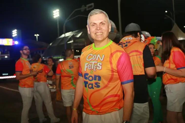 "Cultura deve ser preservada", diz conselheiro do TCE no bloco "Confetes e Contas" do Carnaval do Meio do Mundo 2025