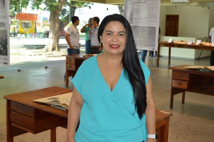 Professora leva turma da Unifap à exposição dos 80 anos da Imprensa Oficial: 