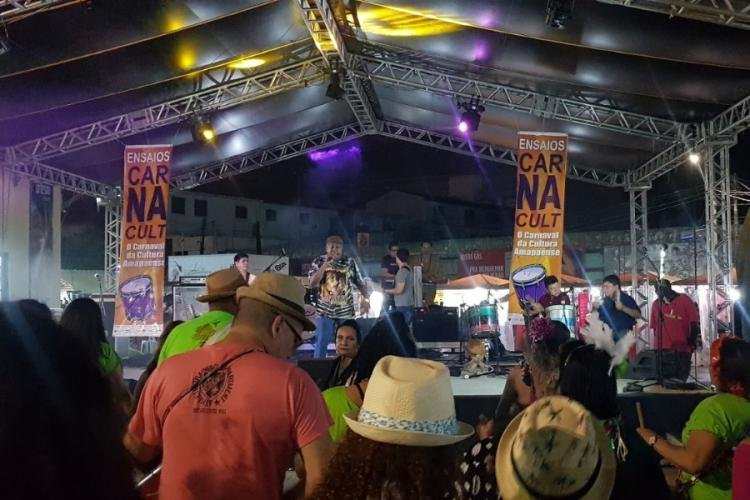Carnacult celebra música amapaense no Carnaval em frente à Casa do Artesão