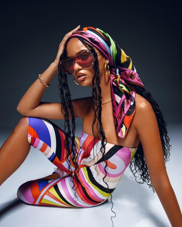 Juliana Nalú estrela nova campanha mundial da grife italiana Pucci!