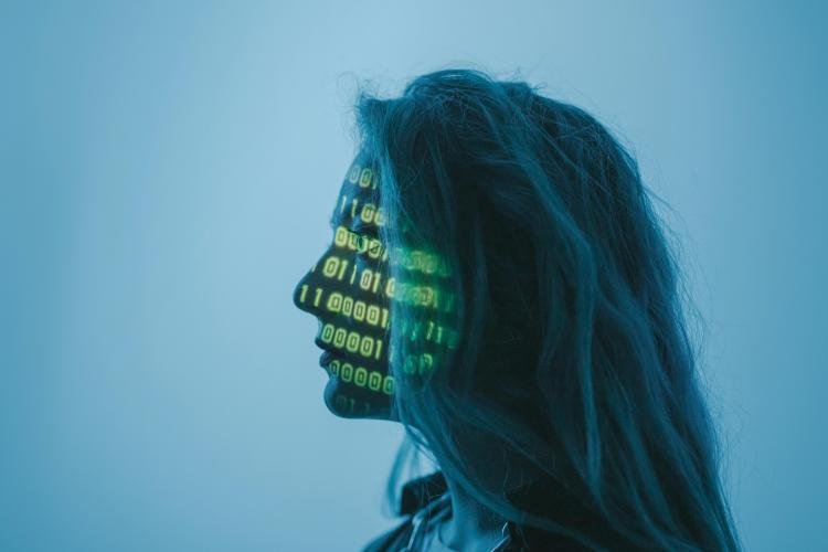 Coursera lista 5 habilidades para se destacar em 2025
