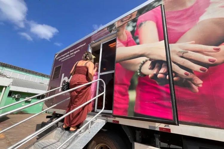 Outubro Rosa: Governo do Amapá leva exames preventivos às mulheres na UPA Zona Norte