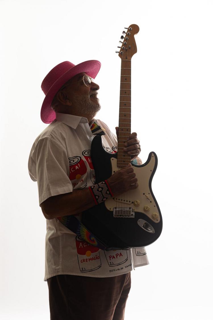 “Fim de Festa”: novo single de Manoel Cordeiro mistura Amazônia e Caribe em som pulsante